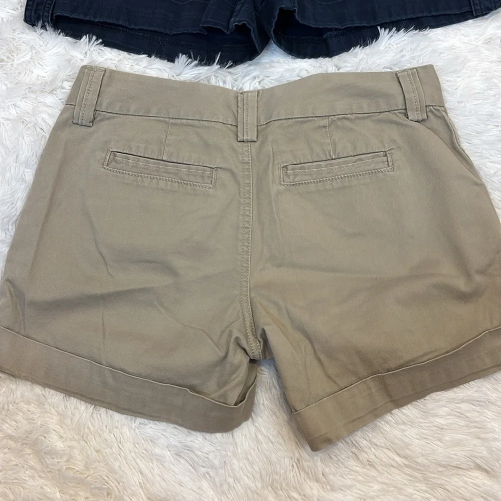 Banana Republic Shorts 2 Pair Womens Khaki Navy Cuffed Weekend Short Size 4